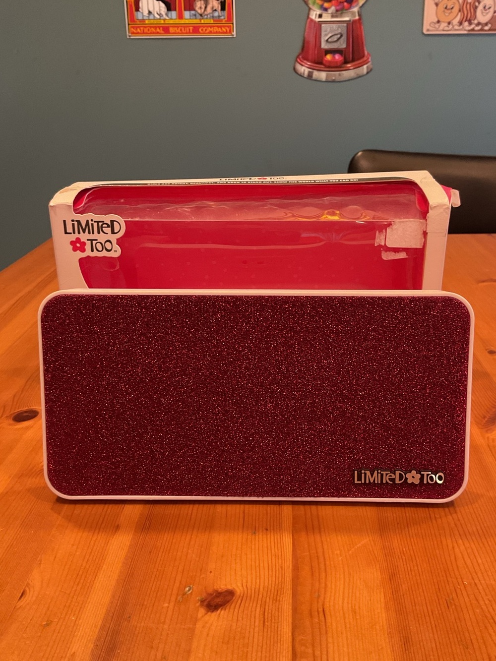 LIMITED TOO GLITTER GLAM WIRELESS SPEAKER BLUETOOTH W/CHARGING CORDS AMPLIFIER